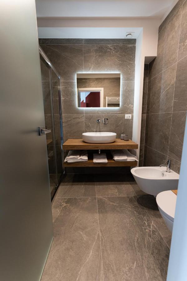 Wal49 Suite Барі Екстер'єр фото