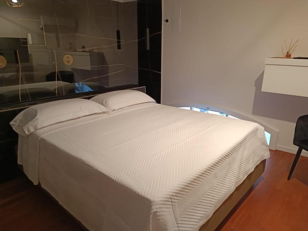 Wal49 Suite Барі Екстер'єр фото